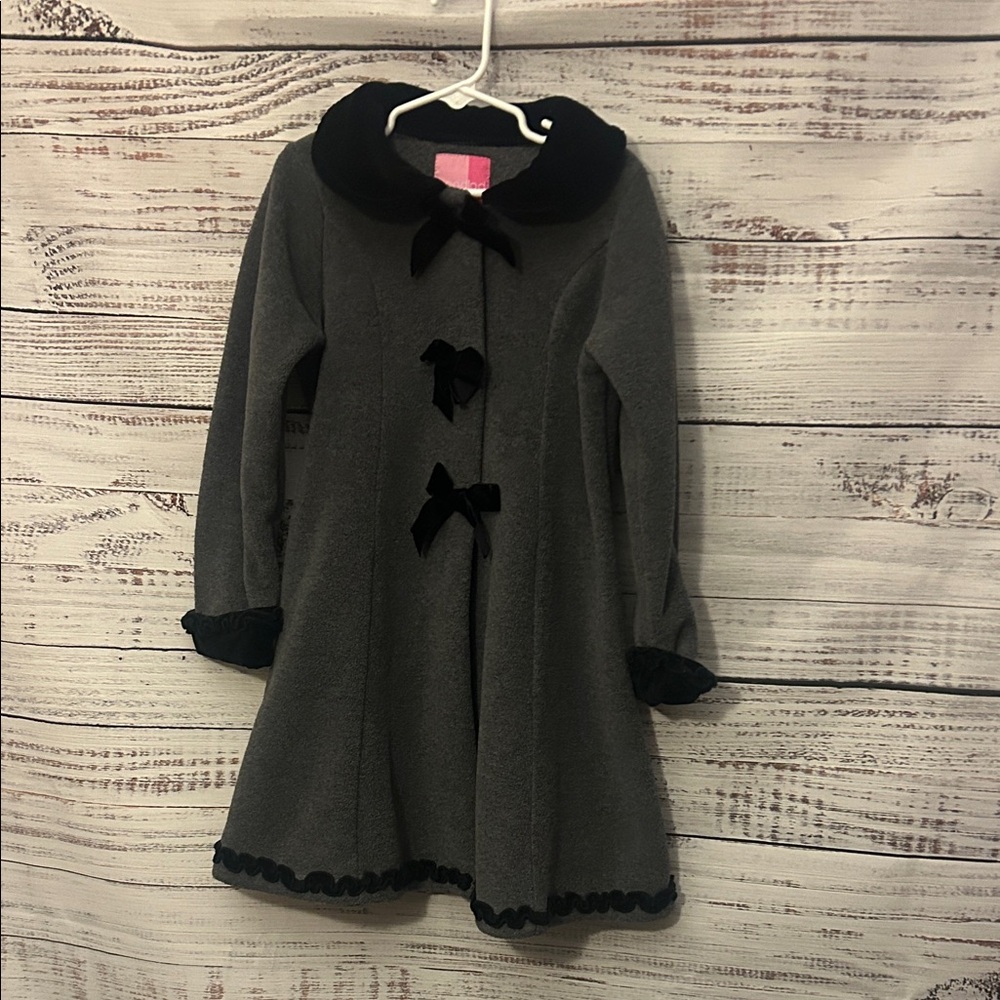 Girls Good Lad Gray and Black Coat size 6